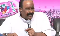 మాజీ మంత్రి నాయిని నర్సింహారెడ్డి కన్నుమూత మాజీ మంత్రి నాయిని నర్సింహారెడ్డి కన్నుమూత