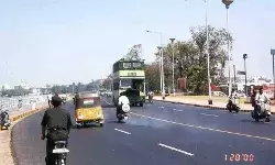 హైదరాబాద్ లో మళ్ళీ డబుల్ డెక్కర్ బస్సులు! హైదరాబాద్ లో మళ్ళీ డబుల్ డెక్కర్ బస్సులు!