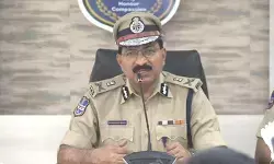 సర్జికల్ స్ట్రైక్స్ వ్యాఖ్యలపై కేసు నమోదు చేస్తాం సర్జికల్ స్ట్రైక్స్ వ్యాఖ్యలపై కేసు నమోదు చేస్తాం