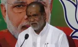 టీఆర్ఎస్ తండ్రీ..కొడుకుల పార్టీ..!..2023 కంటే ముందే ఎన్నికలు టీఆర్ఎస్ తండ్రీ..కొడుకుల పార్టీ..!..2023 కంటే ముందే ఎన్నికలు