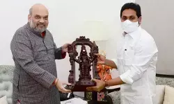 అమిత్ షాతో జగన్ భేటీ అమిత్ షాతో జగన్ భేటీ