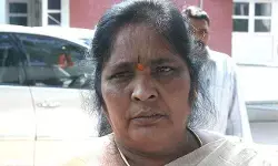 టీడీపీకి పడాల అరుణ  రాజీనామా