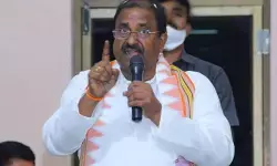 బీసీ సీఎంపై మాట మార్చిన సోము వీర్రాజు బీసీ సీఎంపై మాట మార్చిన సోము వీర్రాజు