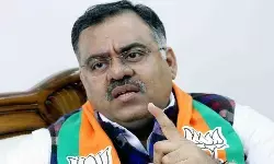 టీఆర్ఎస్ సర్కారు పై సీబీఐ విచారణ కోరతాం టీఆర్ఎస్ సర్కారు పై సీబీఐ విచారణ కోరతాం