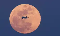 సూపర్ మూన్ దగ్గరకు ఎగిరిపోండిలా