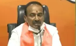 నేనొక్క‌డినే పాలించాలి..ఇదీ కెసీఆర్ ఆలోచ‌న‌