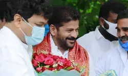 రేవంత్ రెడ్డికి అభినంద‌న‌ల వెల్లువ‌