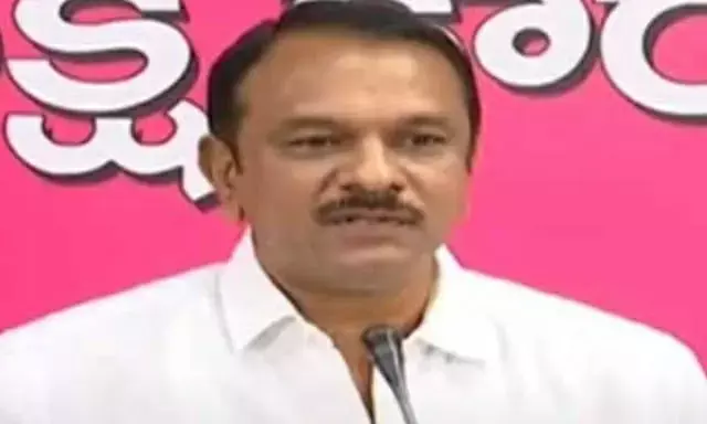 రేవంత్ ఏమి చేస్తాడో చూస్తాం