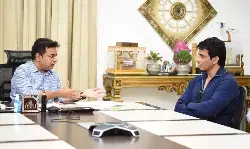 కెటీఆర్ తో సోనూసూద్ భేటీ