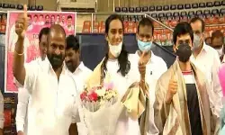 క‌రోనా టైమ్ లో ఈ స‌న్మాలేంటి?