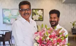 కొండా విశ్వేశ్వర్ రెడ్డి తో రేవంత్ రెడ్డి భేటీ కొండా విశ్వేశ్వర్ రెడ్డి తో రేవంత్ రెడ్డి భేటీ