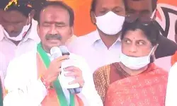 కెసీఆర్ అహంకారం వర్సెస్ ఈటెల మధ్యే ఎన్నిక కెసీఆర్ అహంకారం వర్సెస్ ఈటెల మధ్యే ఎన్నిక