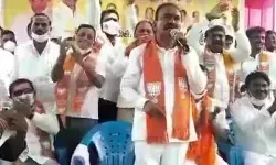 హుజూరాబాద్ లో పోటీకి కెసీఆర్..హరీష్ వచ్చినా ఓకే హుజూరాబాద్ లో పోటీకి కెసీఆర్..హరీష్ వచ్చినా ఓకే