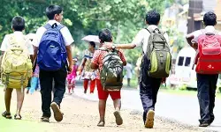 తెలంగాణలో సెప్టెంబర్ 1 నుంచి స్కూళ్ళు ఓపెన్ తెలంగాణలో సెప్టెంబర్ 1 నుంచి స్కూళ్ళు ఓపెన్