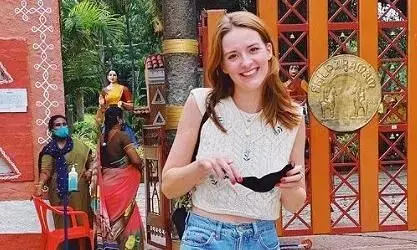 శిల్పారామంలో ఆర్ఆర్ఆర్ హీరోయిన్ శిల్పారామంలో ఆర్ఆర్ఆర్ హీరోయిన్