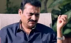 ప్రకాష్ రాజ్ ప్యానల్ లో చిచ్చు..బరిలో బండ్ల గణేష్ ప్రకాష్ రాజ్ ప్యానల్ లో చిచ్చు..బరిలో బండ్ల గణేష్