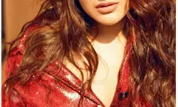 దేవత ముఖం..దెయ్యం ఆలోచనలు దేవత ముఖం..దెయ్యం ఆలోచనలు