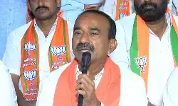 పరమనీచపు నాయకులు టీఆర్ఎస్ వాళ్లు పరమనీచపు నాయకులు టీఆర్ఎస్ వాళ్లు