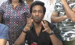 చిరంజీవి పోటీ నుంచి త‌ప్పుకోమ‌న్నారు.