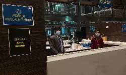 ఒమిక్రాన్ ప‌రీక్షల కోసం శంషాబాద్  విమానాశ్ర‌యంలో ప్ర‌త్యేక ఏర్పాట్లు