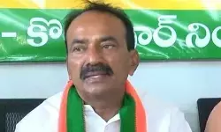 ప్రగతి భవన్ ముందే చావు డప్పు కొట్టాలి ప్రగతి భవన్ ముందే చావు డప్పు కొట్టాలి