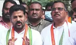 ఎర్రవెల్లి ఏమైనా చైనా..పాకిస్తాన్ లో ఉందా? ఎర్రవెల్లి ఏమైనా చైనా..పాకిస్తాన్ లో ఉందా?