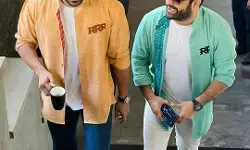 అదిరేటి లుక్ లో..ఆర్ఆర్ఆర్ హీరోలు అదిరేటి లుక్ లో..ఆర్ఆర్ఆర్ హీరోలు