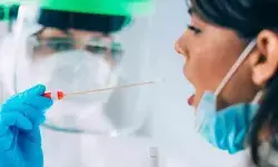 దిగొస్తున్న కరోనా కేసులు దిగొస్తున్న కరోనా కేసులు