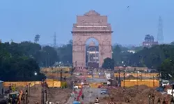 ఢిల్లీలో ఆంక్షలు స‌డ‌లింపు