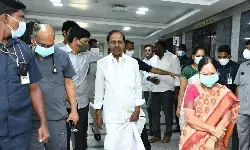 కెసీఆర్ ఆరోగ్యంగానే ఉన్నారు కెసీఆర్ ఆరోగ్యంగానే ఉన్నారు