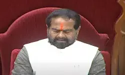 అసెంబ్లీ నుంచి టీడీపీ ఎమ్మెల్యేల సస్పెన్షన్ అసెంబ్లీ నుంచి టీడీపీ ఎమ్మెల్యేల సస్పెన్షన్