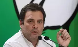 రైతుల శ్రమతో రాజకీయమా? రైతుల శ్రమతో రాజకీయమా?