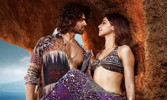 లైగర్ మూవీ రివ్యూ లైగర్ మూవీ రివ్యూ