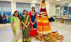 కెనడా హాలిప్యాక్స్ లో బతుకమ్మ వేడుకలు కెనడా హాలిప్యాక్స్ లో బతుకమ్మ వేడుకలు