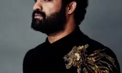 టైగర్ తో టైగర్ ఎంట్రీ టైగర్ తో టైగర్ ఎంట్రీ