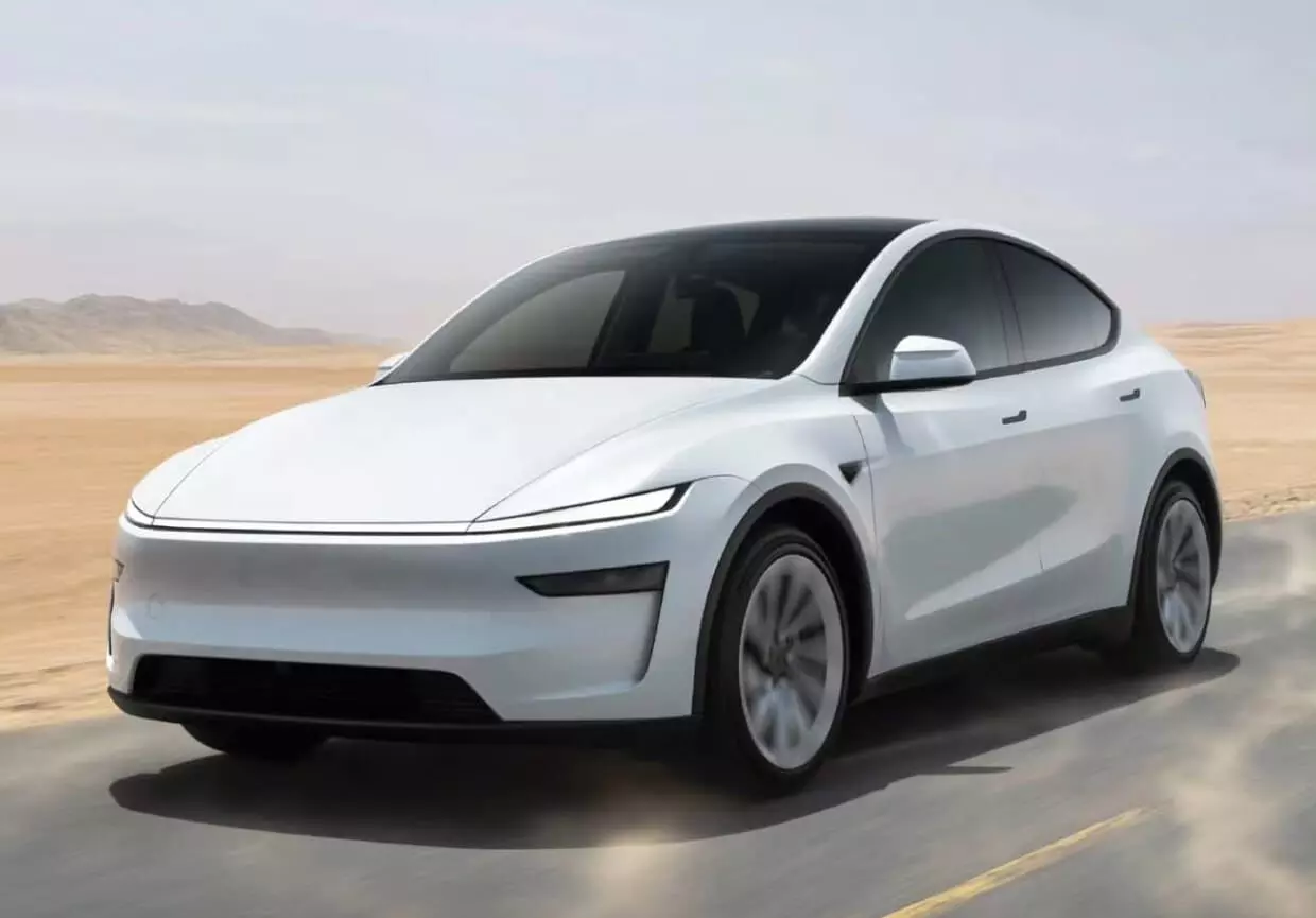 Tesla Makes Its Indian Debut: First Showroom Opens in Mumbai