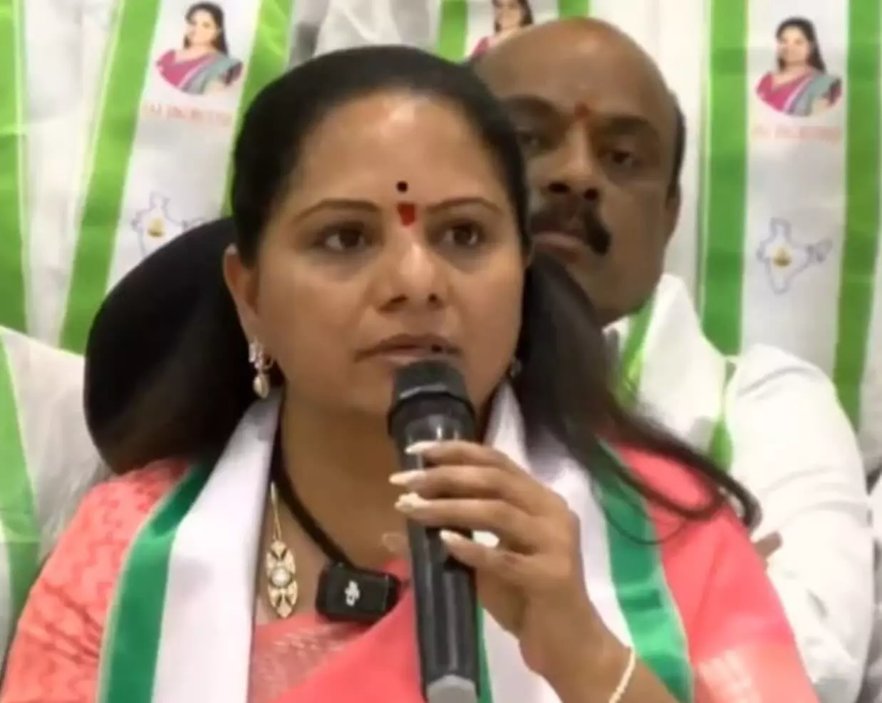 BRS Leaders Fear More Explosive Revelations from Kavitha BRS Leaders Fear More Explosive Revelations from Kavitha