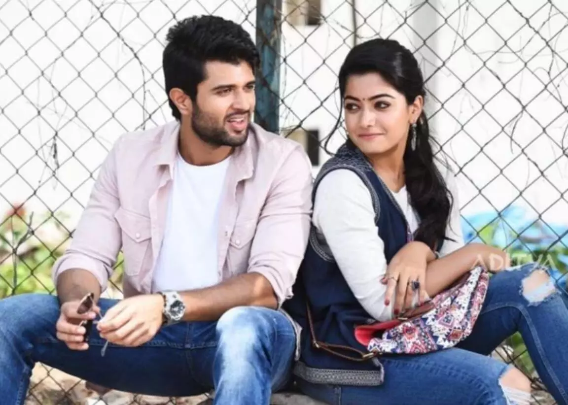 Vijay Deverakonda, Rashmika Mandanna Engaged in Secret Ceremony! Vijay Deverakonda, Rashmika Mandanna Engaged in Secret Ceremony!