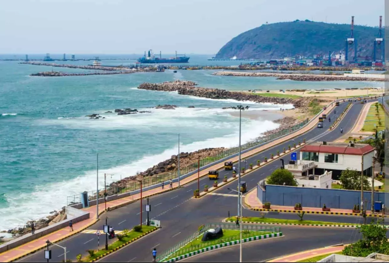 Visakhapatnam Set to Become ‘AP’s Hyderabad’ Visakhapatnam Set to Become ‘AP’s Hyderabad’