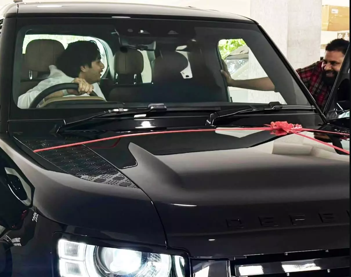 Pawan Kalyan Gifts Land Rover Defender to Director Sujeeth Pawan Kalyan Gifts Land Rover Defender to Director Sujeeth