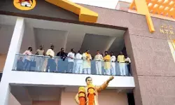 Chandrababu vs Lokesh: Key Differences in Leadership Style!