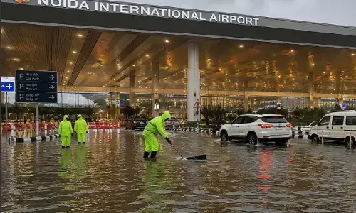 ‘Airport or Seaport?’ Noida Airport Waterlogging Sparks Political Attacks!