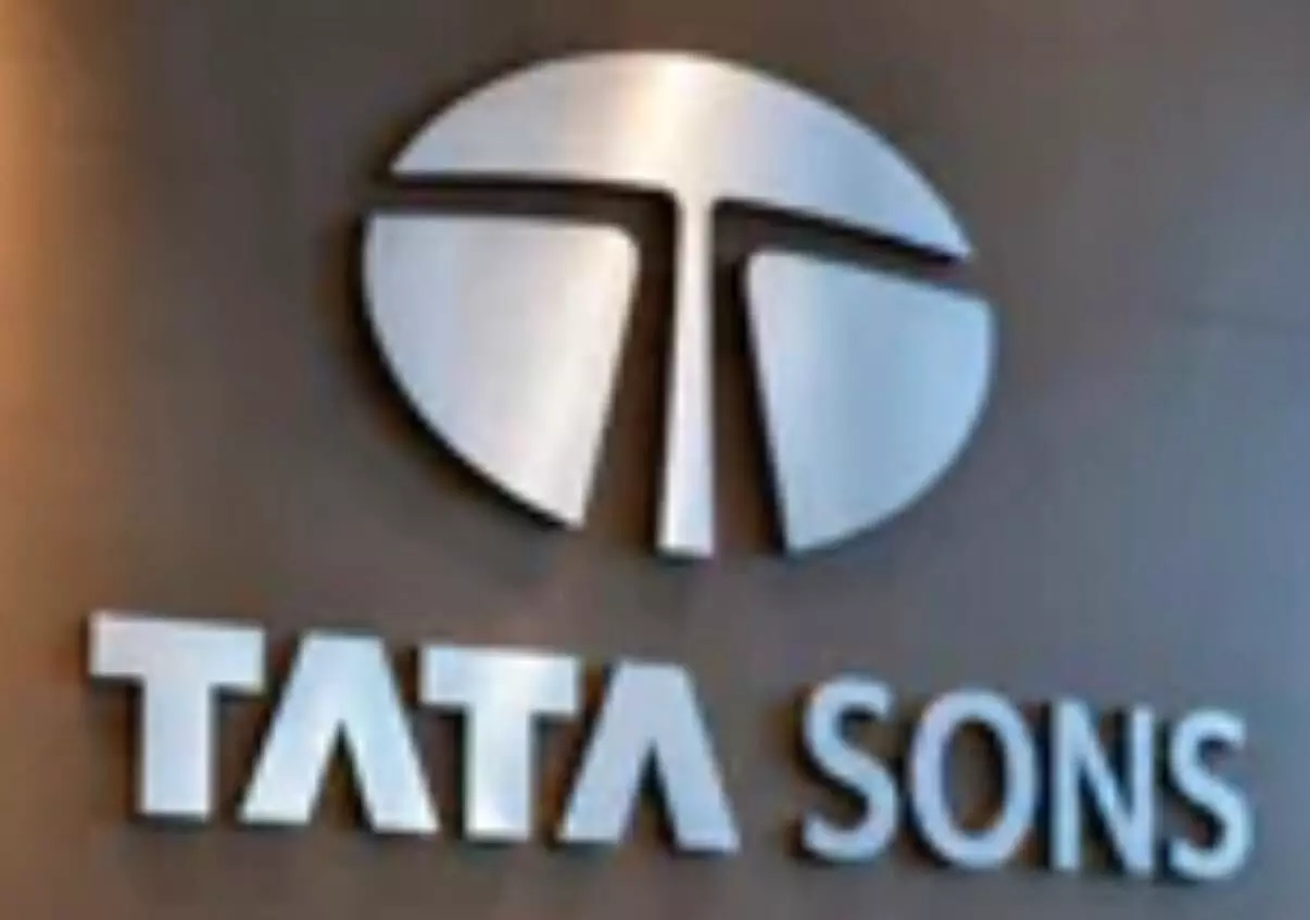 Tata Sons board backs Chandrasekaran Tata Sons board backs Chandrasekaran